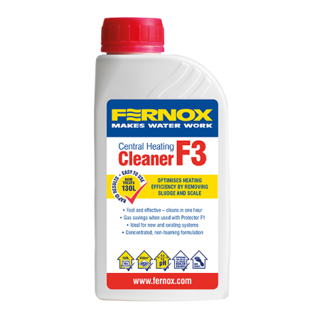 Fernox Cleaner F3 liquid 500 ml central heating system cleaner, white bottle with red cap and blue‑yellow label for removing sludge and debris.
